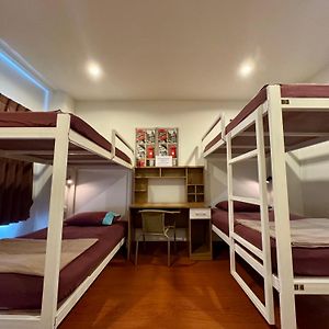 Chambre Juste Pour Femmes Dortoir